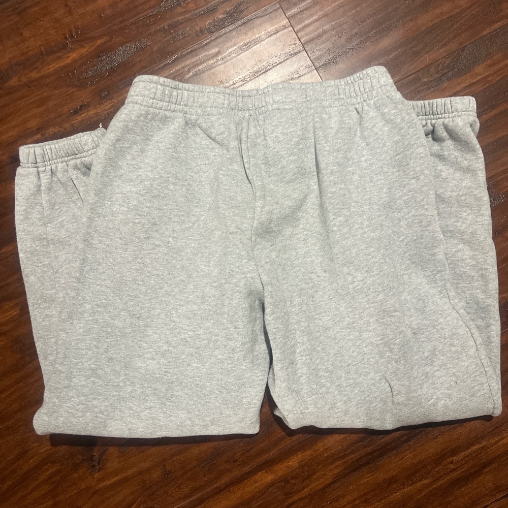 PacSun grey sweatpants small